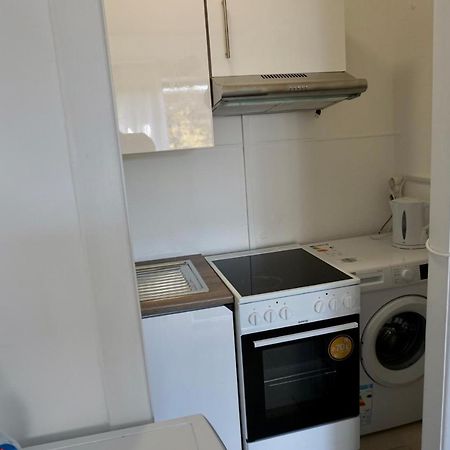 Alster Hamburg - Saniertes Und Mobliertes Apartment Mit Bad Und Kuche Luaran gambar