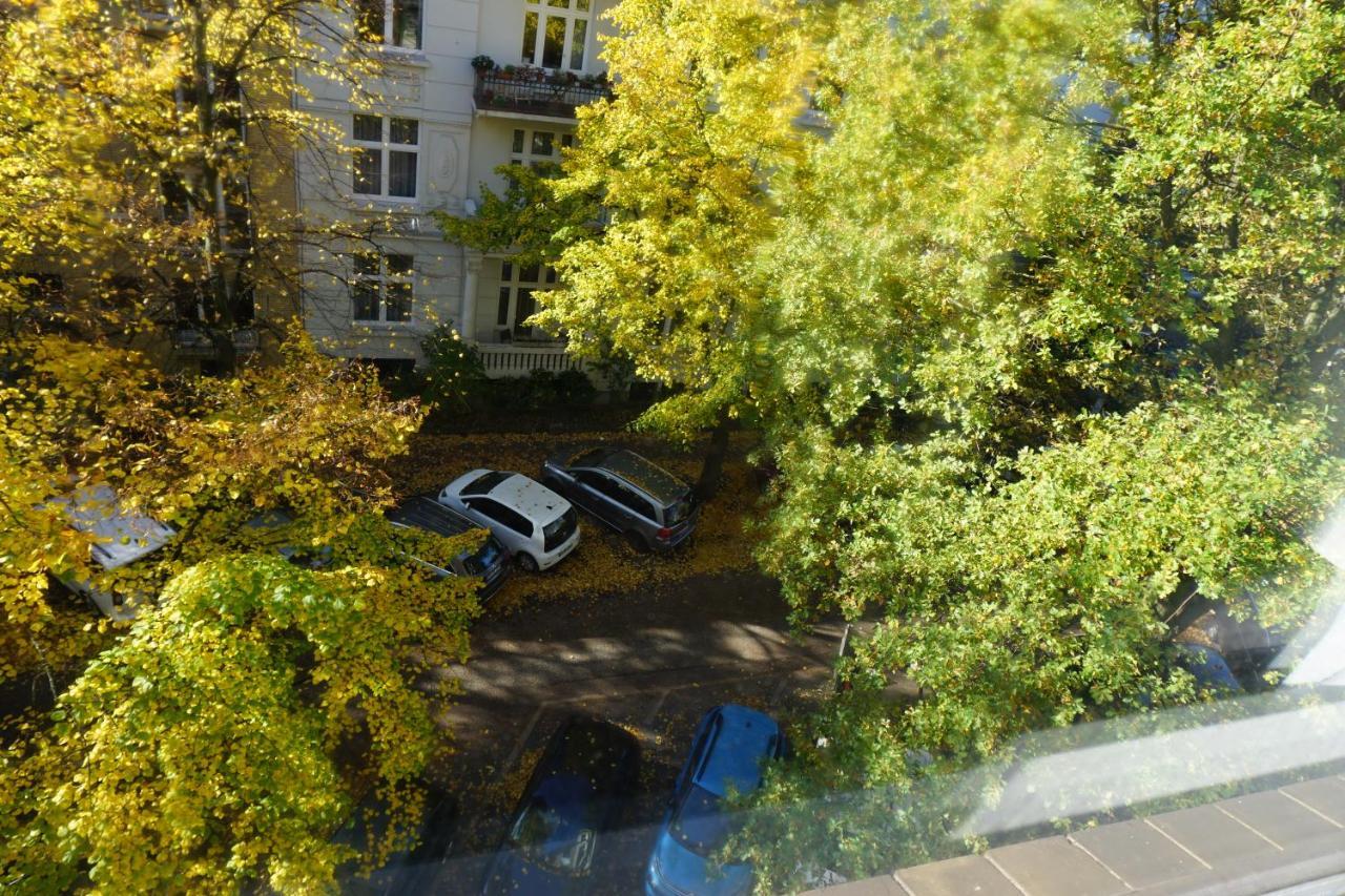 Alster Hamburg - Saniertes Und Mobliertes Apartment Mit Bad Und Kuche Luaran gambar
